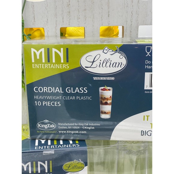 20 MINI PLASTIC CORDIAL GLASSES - Picture 3 of 4